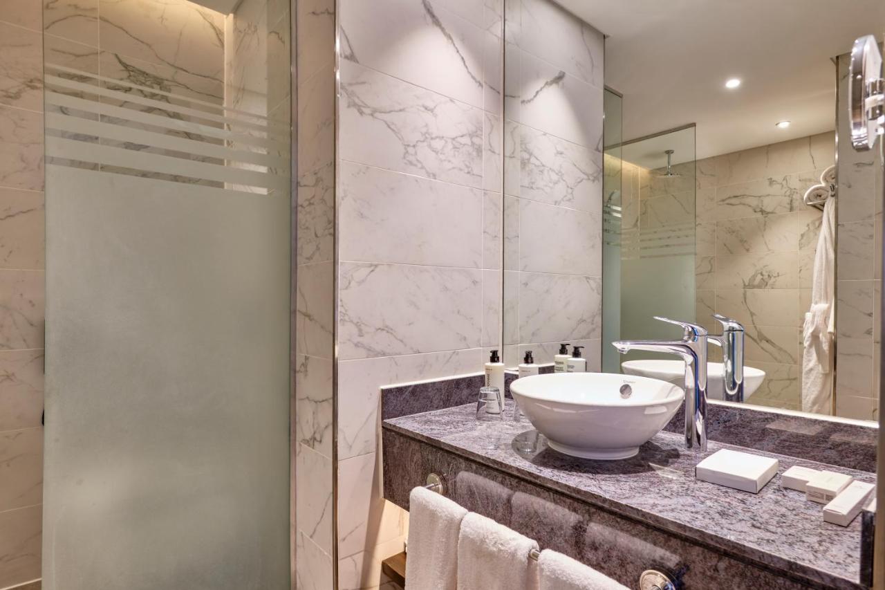 Crowne Plaza - West Cairo Arkan By Ihg 6th of October City Екстериор снимка Bathroom
