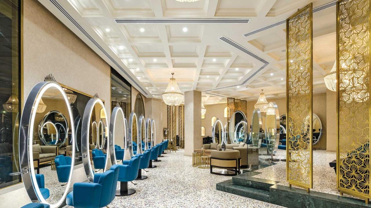 Crowne Plaza - West Cairo Arkan By Ihg 6th of October City Екстериор снимка Salon de coiffure